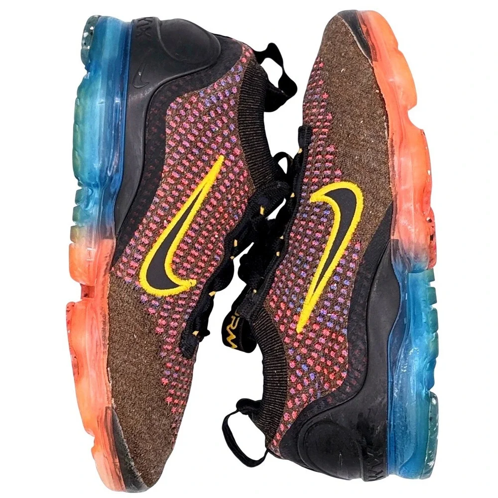Nike‎ Air VaporMax Flyknit Multicolor Black Yellow GS Size 4Y Shoes - Picture 7 of 9